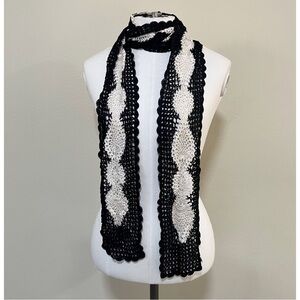 Vintage Y2K Handmade Crochet Thin Scarf 4” X 84” Black White